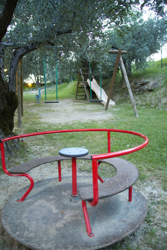 Agriturismo Le Colombe อัสซิซี ภายนอก รูปภาพ
